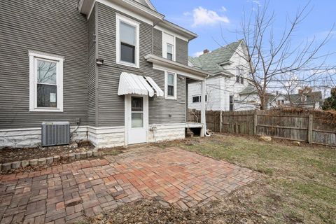 Tiny photo for 1321 W 13th St Street, Davenport, IA 52804 (MLS # 100000339)