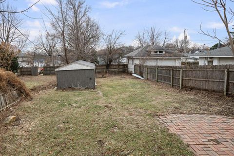 Tiny photo for 1321 W 13th St Street, Davenport, IA 52804 (MLS # 100000339)