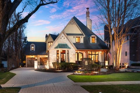 Tiny photo for 849 E Hillside Road, Naperville, IL 60540 (MLS # 12643004)