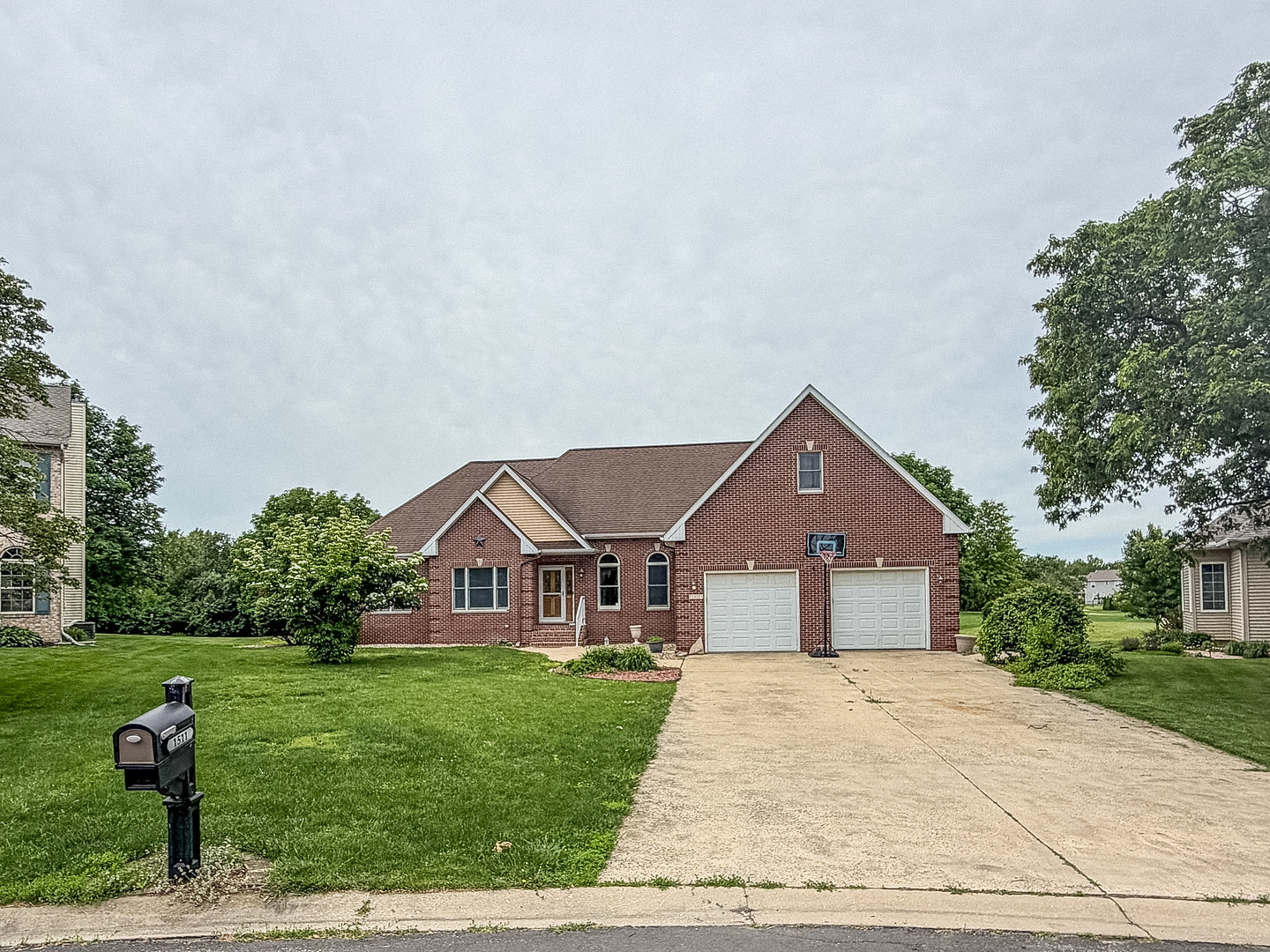 1511 River Bluff Court
