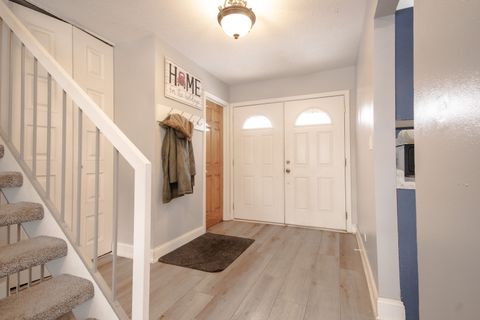 Tiny photo for 746 E Devon Avenue, Roselle, IL 60172 (MLS # 12527671)