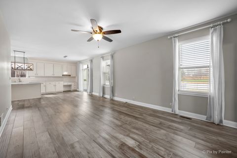 Tiny photo for 3084 Seekonk Avenue, Elgin, IL 60124 (MLS # 12579892)