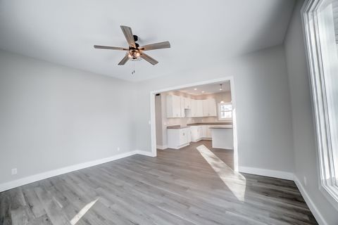 Tiny photo for 112 E Mulberry Street, Watseka, IL 60970 (MLS # 12554726)