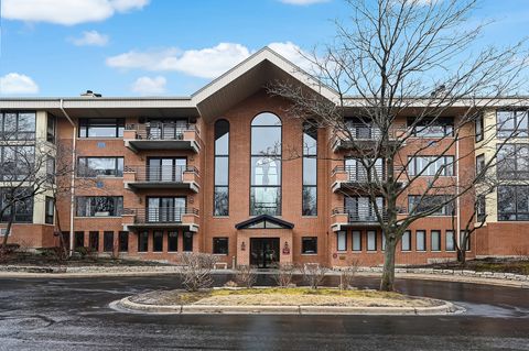 Photo of 3525 S Cass Court #515, Oak Brook, IL 60523 (MLS # 12575781)