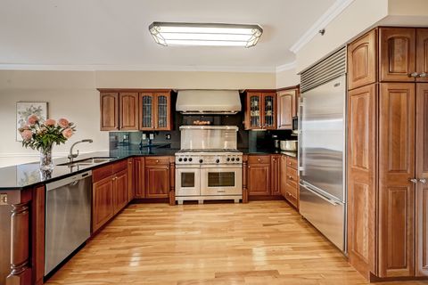 Tiny photo for 3525 S Cass Court #515, Oak Brook, IL 60523 (MLS # 12575781)