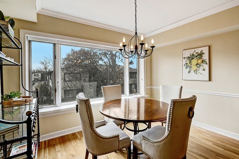 Tiny photo for 3525 S Cass Court #515, Oak Brook, IL 60523 (MLS # 12575781)