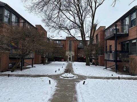 7334 N Winchester Avenue 2E Chicago IL 60626