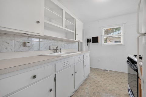 Tiny photo for 1814 Inner Circle Drive, Crest Hill, IL 60403 (MLS # 12735793)