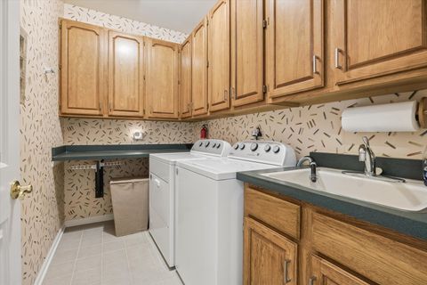 Tiny photo for 16814 Cardinal Drive, Orland Park, IL 60467 (MLS # 12678776)