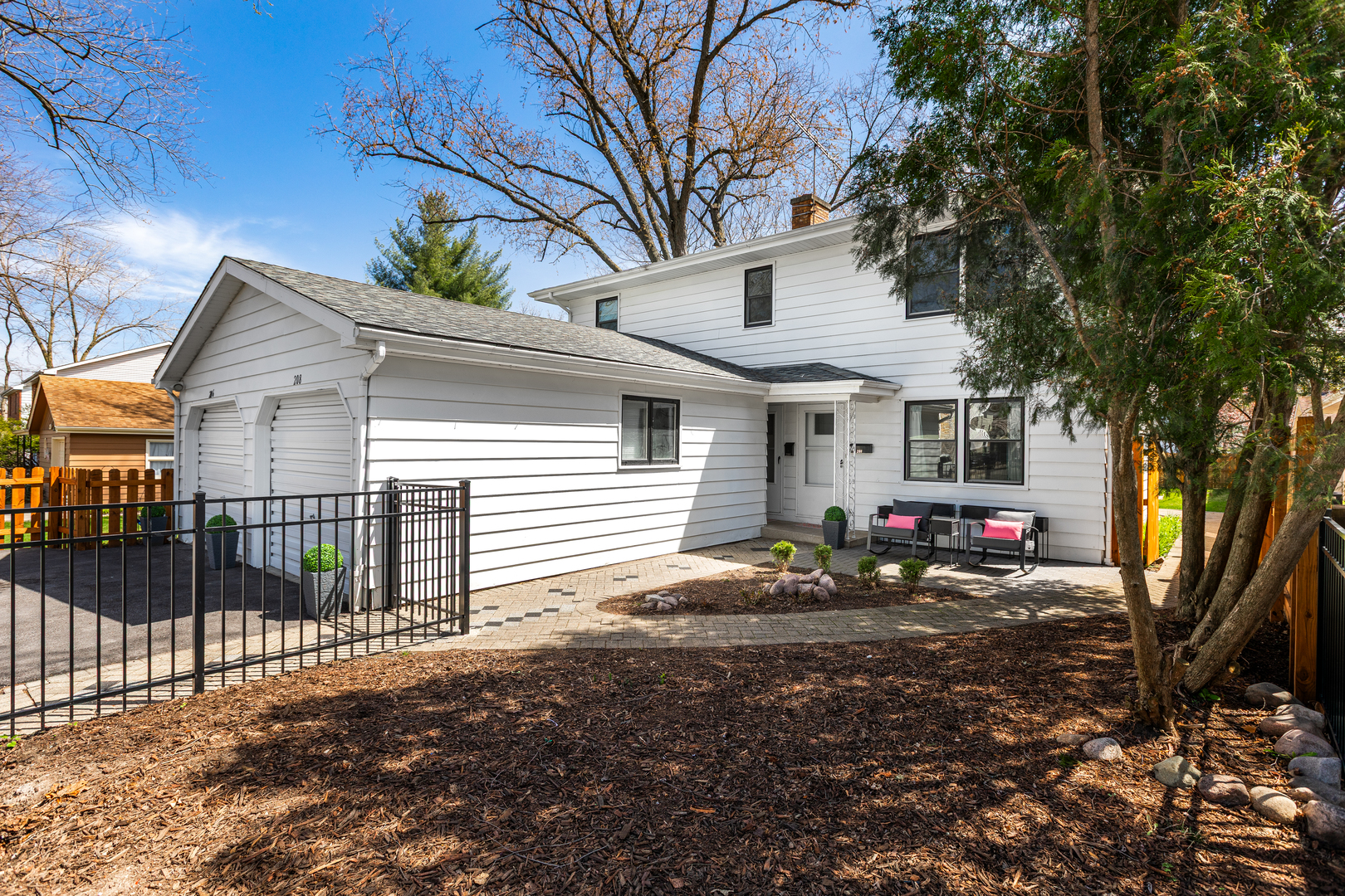 206 - 208 N Fremont Street