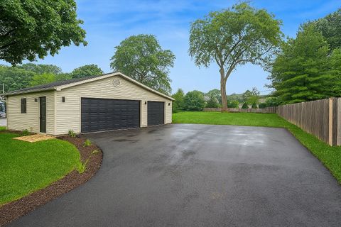 Tiny photo for 5624 Dunham Road, Downers Grove, IL 60516 (MLS # 12688506)