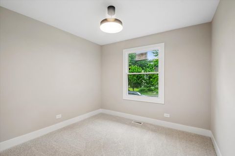 Tiny photo for 5624 Dunham Road, Downers Grove, IL 60516 (MLS # 12688506)