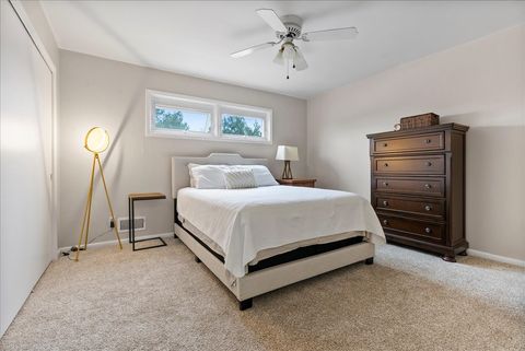 Tiny photo for 2210 E Lincoln Street, Bloomington, IL 61701 (MLS # 12506418)