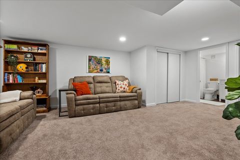 Tiny photo for 2210 E Lincoln Street, Bloomington, IL 61701 (MLS # 12506418)