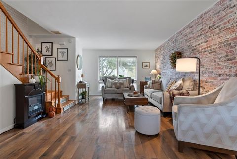 Tiny photo for 2210 E Lincoln Street, Bloomington, IL 61701 (MLS # 12506418)