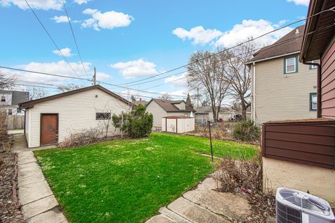 Tiny photo for 12815 Lincoln Street, Blue Island, IL 60406 (MLS # 12590067)
