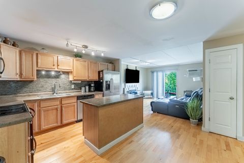 Tiny photo for 300 Circle Avenue #4C, Forest Park, IL 60130 (MLS # 12456928)