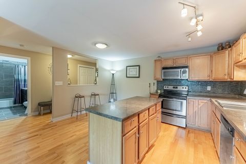 Tiny photo for 300 Circle Avenue #4C, Forest Park, IL 60130 (MLS # 12456928)