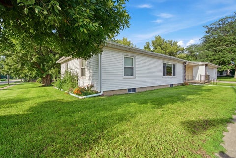 Tiny photo for 100 E Lincoln Drive, Cooksville, IL 61730 (MLS # 12737895)