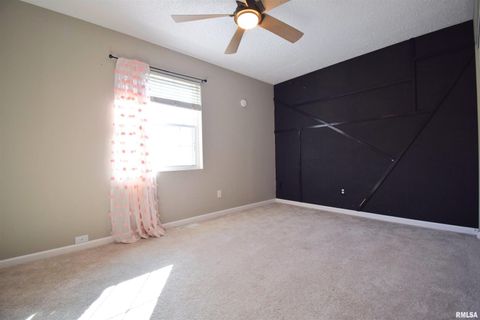 Tiny photo for 4419 Woodglen Lane, Mt Vernon, IL 62864 (MLS # EB460452)