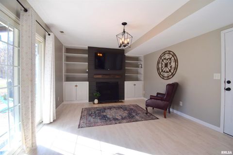 Tiny photo for 4419 Woodglen Lane, Mt Vernon, IL 62864 (MLS # EB460452)