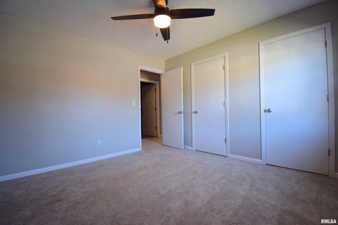 Tiny photo for 4419 Woodglen Lane, Mt Vernon, IL 62864 (MLS # EB460452)