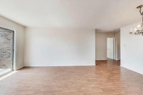 Tiny photo for 701 W Huntington Commons Road #418, Mount Prospect, IL 60056 (MLS # 12663525)