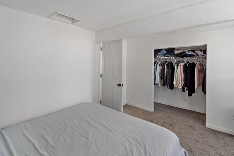 Tiny photo for 2216 New Hampshire St Street, Muscatine, IA 52761 (MLS # 100000088)