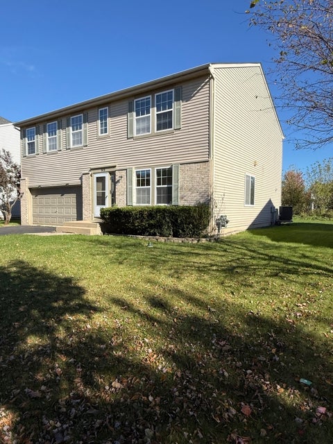 Tiny photo for 919 Valley Stream Drive, Pingree Grove, IL 60140 (MLS # 12790804)