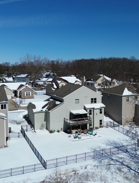 Tiny photo for 2375 Kelsey Court, Lindenhurst, IL 60046 (MLS # 12595314)