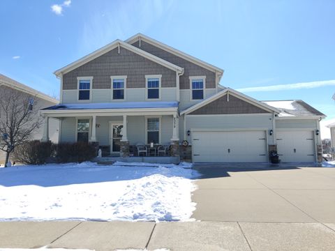 Tiny photo for 2375 Kelsey Court, Lindenhurst, IL 60046 (MLS # 12595314)