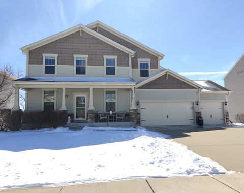 Tiny photo for 2375 Kelsey Court, Lindenhurst, IL 60046 (MLS # 12595314)