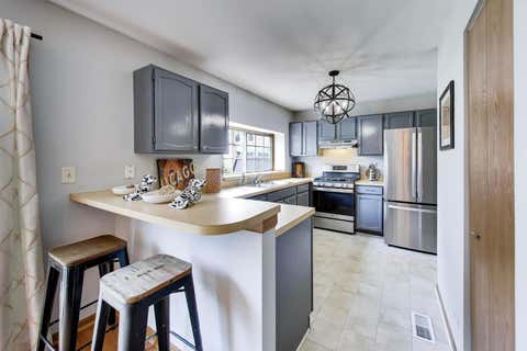 Tiny photo for 109 PEACH TREE Lane, Westmont, IL 60559 (MLS # 12692294)