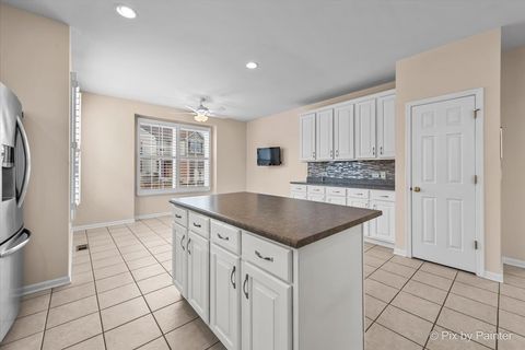 Tiny photo for 47 Regent Drive, Gilberts, IL 60136 (MLS # 12572486)