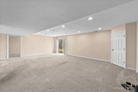 Tiny photo for 47 Regent Drive, Gilberts, IL 60136 (MLS # 12572486)