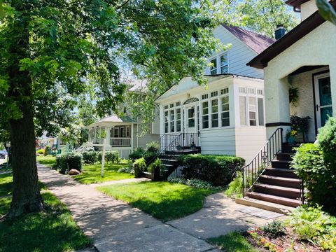 Tiny photo for 1320 Oak Park Avenue, Berwyn, IL 60402 (MLS # 12396415)