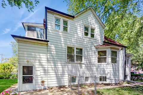 Tiny photo for 1320 Oak Park Avenue, Berwyn, IL 60402 (MLS # 12396415)