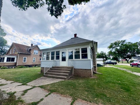 Tiny photo for 200 Jefferson Street, Henry, IL 61537 (MLS # 12714907)