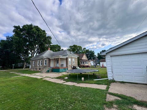 Tiny photo for 200 Jefferson Street, Henry, IL 61537 (MLS # 12714907)