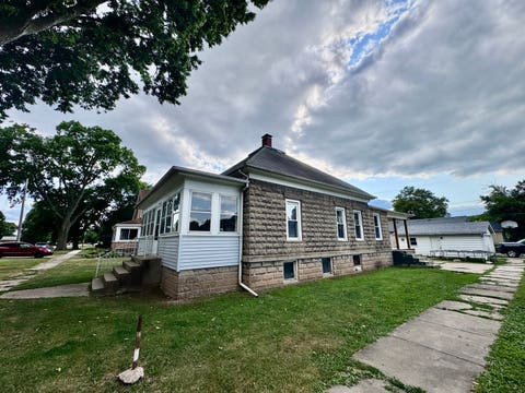 Tiny photo for 200 Jefferson Street, Henry, IL 61537 (MLS # 12714907)