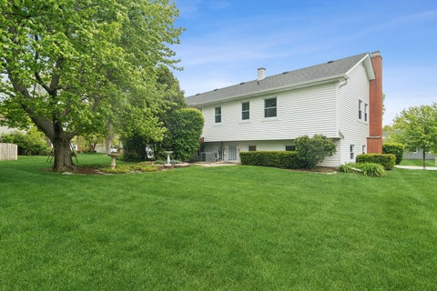 Tiny photo for 1000 W Hunting Drive, Palatine, IL 60067 (MLS # 12607026)