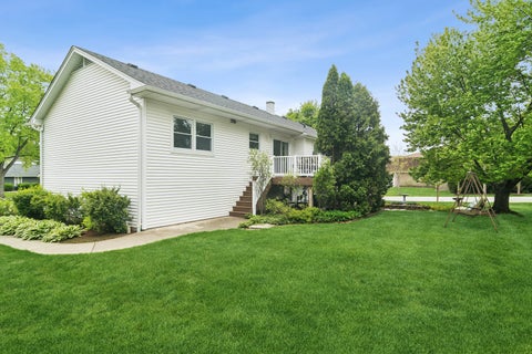 Tiny photo for 1000 W Hunting Drive, Palatine, IL 60067 (MLS # 12607026)
