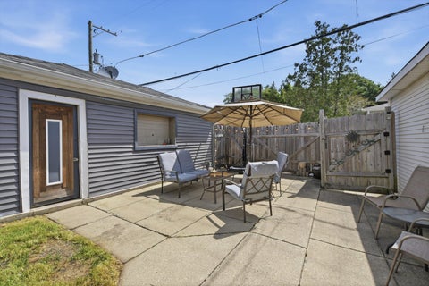 Tiny photo for 5457 N Monitor Avenue, Chicago, IL 60630 (MLS # 12693310)