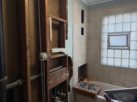 Tiny photo for Des Plaines, IL 60016 (MLS # 12578269)