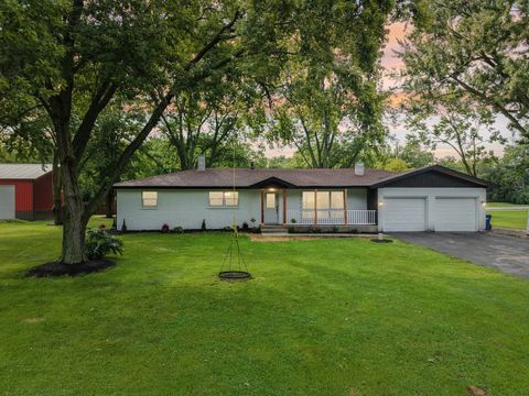 Tiny photo for 23 Oak Lawn Avenue, Yorkville, IL 60560 (MLS # 12525409)