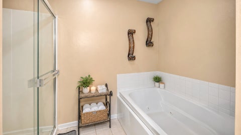 Tiny photo for 227 Wimbledon Place, Bloomingdale, IL 60108 (MLS # 12752249)
