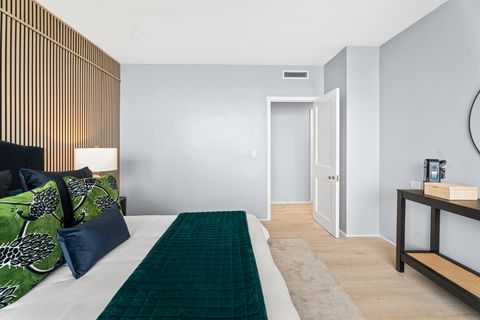 Tiny photo for 1000 N Lake Shore Plaza #49A, Chicago, IL 60611 (MLS # 12502465)