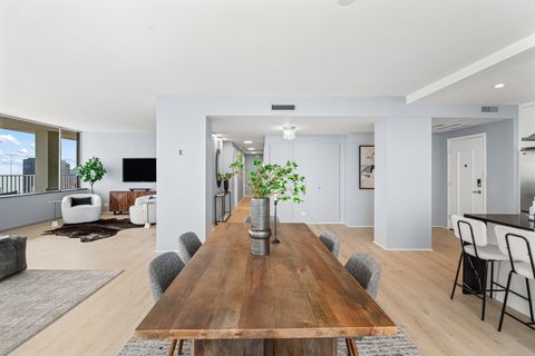 Tiny photo for 1000 N Lake Shore Plaza #49A, Chicago, IL 60611 (MLS # 12502465)