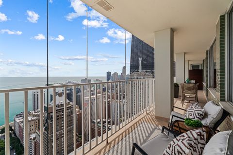 Tiny photo for 1000 N Lake Shore Plaza #49A, Chicago, IL 60611 (MLS # 12502465)