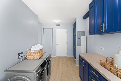 Tiny photo for 1000 N Lake Shore Plaza #49A, Chicago, IL 60611 (MLS # 12502465)